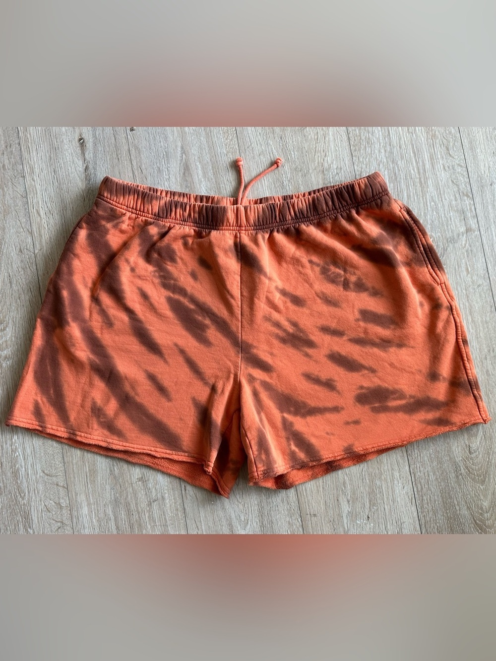 Good American Womens Athletic Orange Tie Dye Shorts w/ draw string  Sz 5=2XL